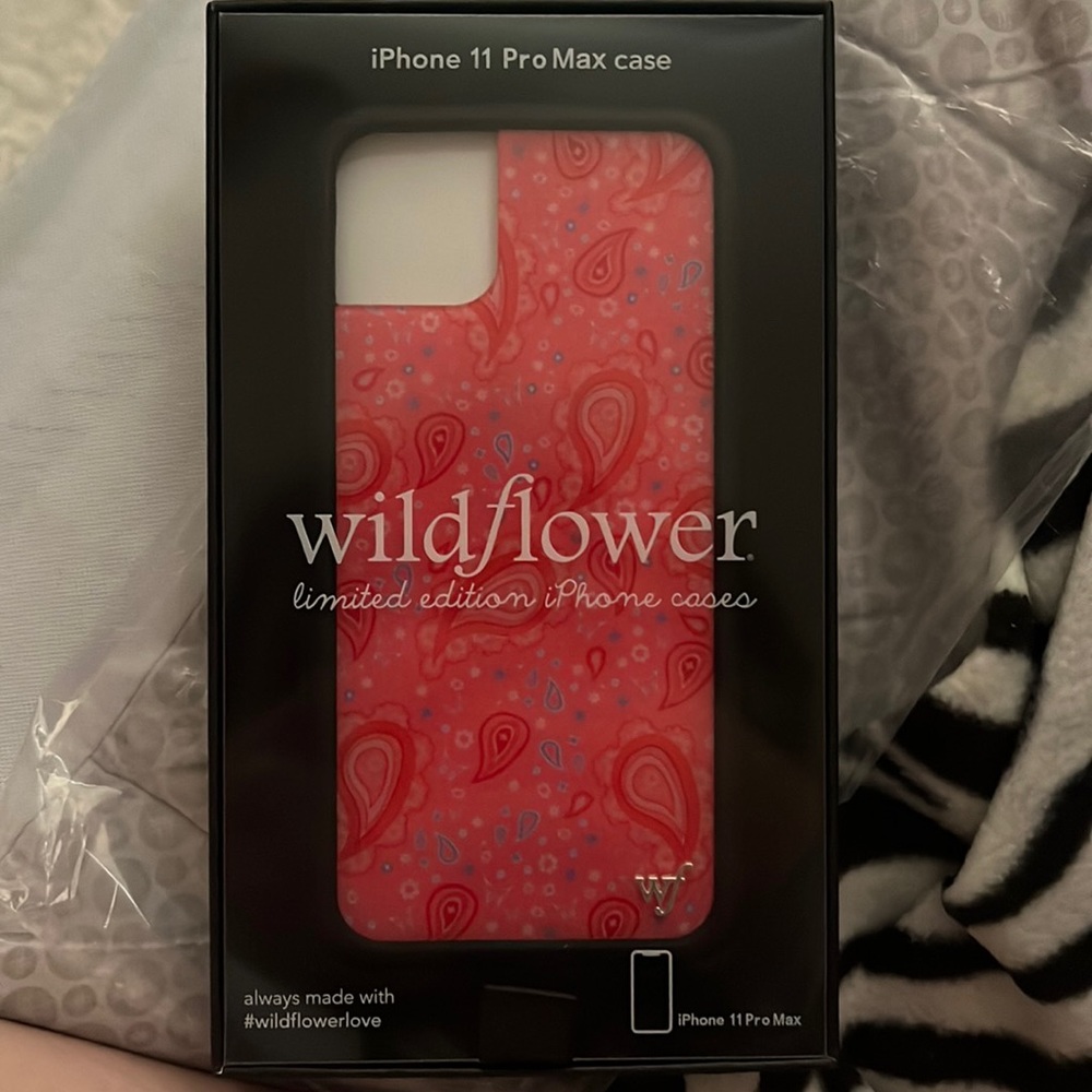 iPhone 11 Pro Max Wildflower Case in Strawberry Paisley